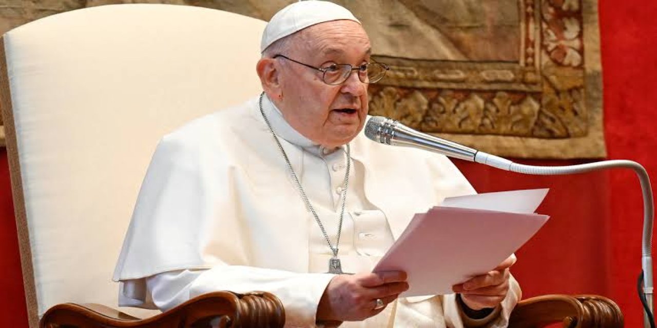 Katolik Dünyasında Yas: Papa Francis 88 Yaşında Hayatını Kaybetti