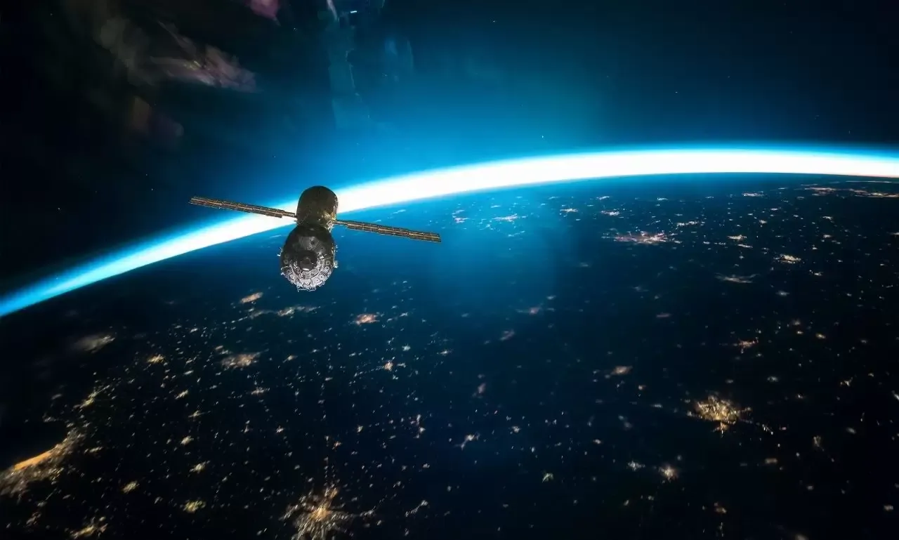 NASA, Uzaydaki Çöpü Temizleyecek Fikre 3 Milyon Dolar Ödül Verecek