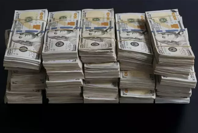 Trump Damgasını Vurdu! Dünya Milyarderleri Bir Günde 135 Milyar Dolar Kazandı
