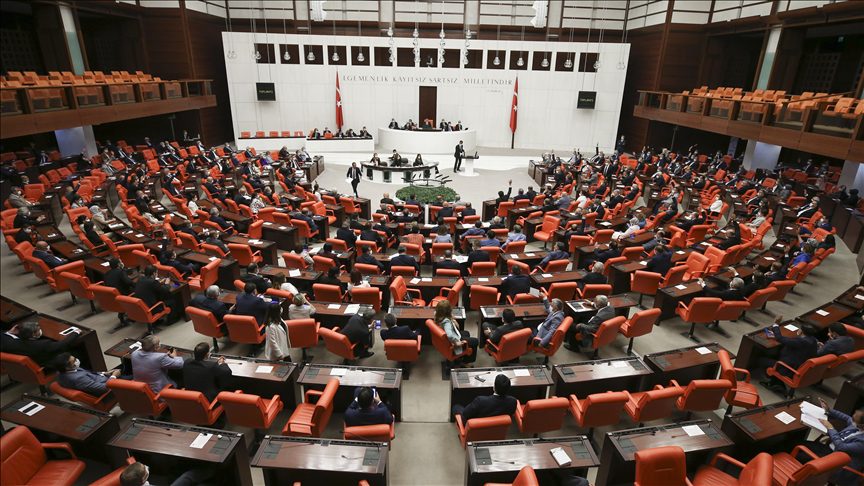 AK Parti'nin, Sosyal Hizmetler Kanununda düzenlemeler içeren teklifi, gelecek hafta