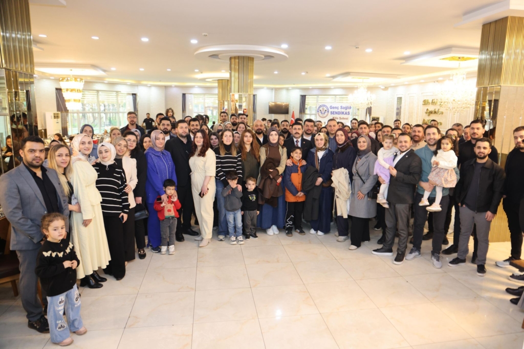 Genç Sağlık Sendikası Kilis Şubesi tarafından düzenlenen kahvaltı organizasyonu, yoğun