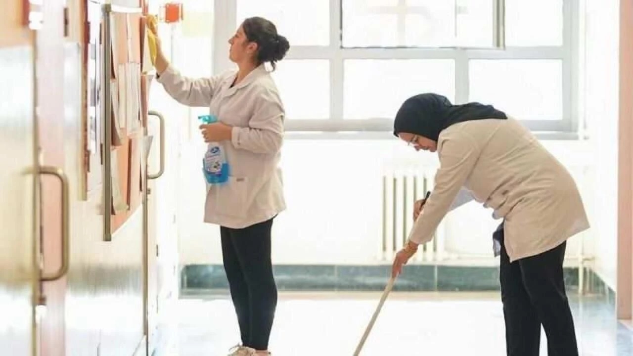 Okullara KPSS Şartsız Temizlik Personeli Alımı Başlıyor: Başvurular 30 Mart’ta Açılıyor